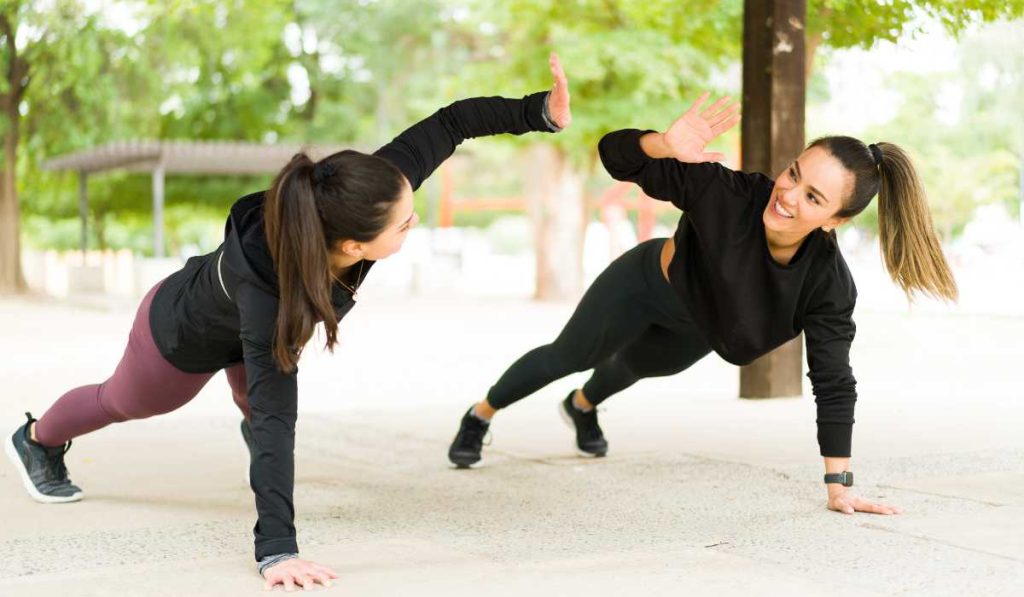 ورزش بانوان