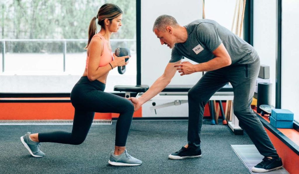 راه های افزایش توده عضلانی 3 استفاده از سیستم تمرینی مناسب