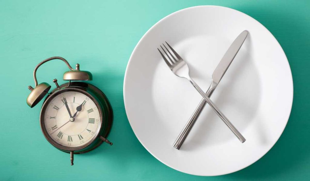 رژیم جنگجو چیست ؟ 2 رژیم فستینگ جنگجو