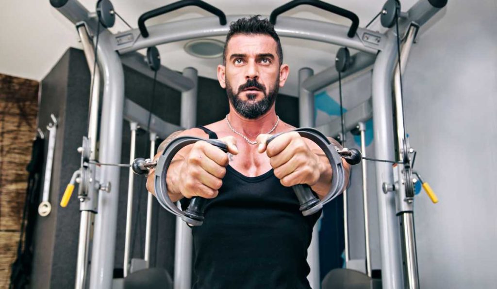 یک ساعت تمرینات بدنسازی چقدر کالری میسوزاند؟ 1 کالری مصرفی تمرینات بدنسازی